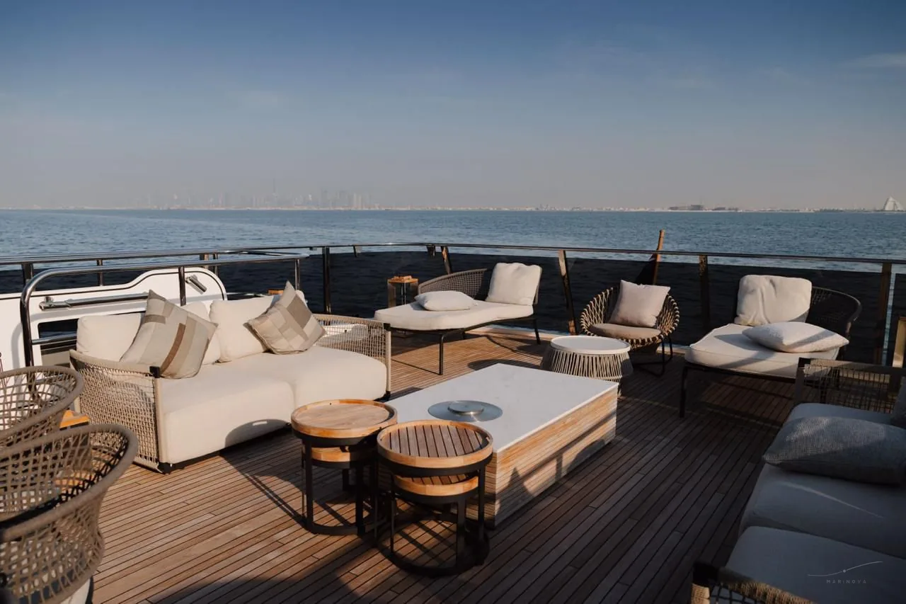 Princess X95 outdoor lounge with Dubai skyline