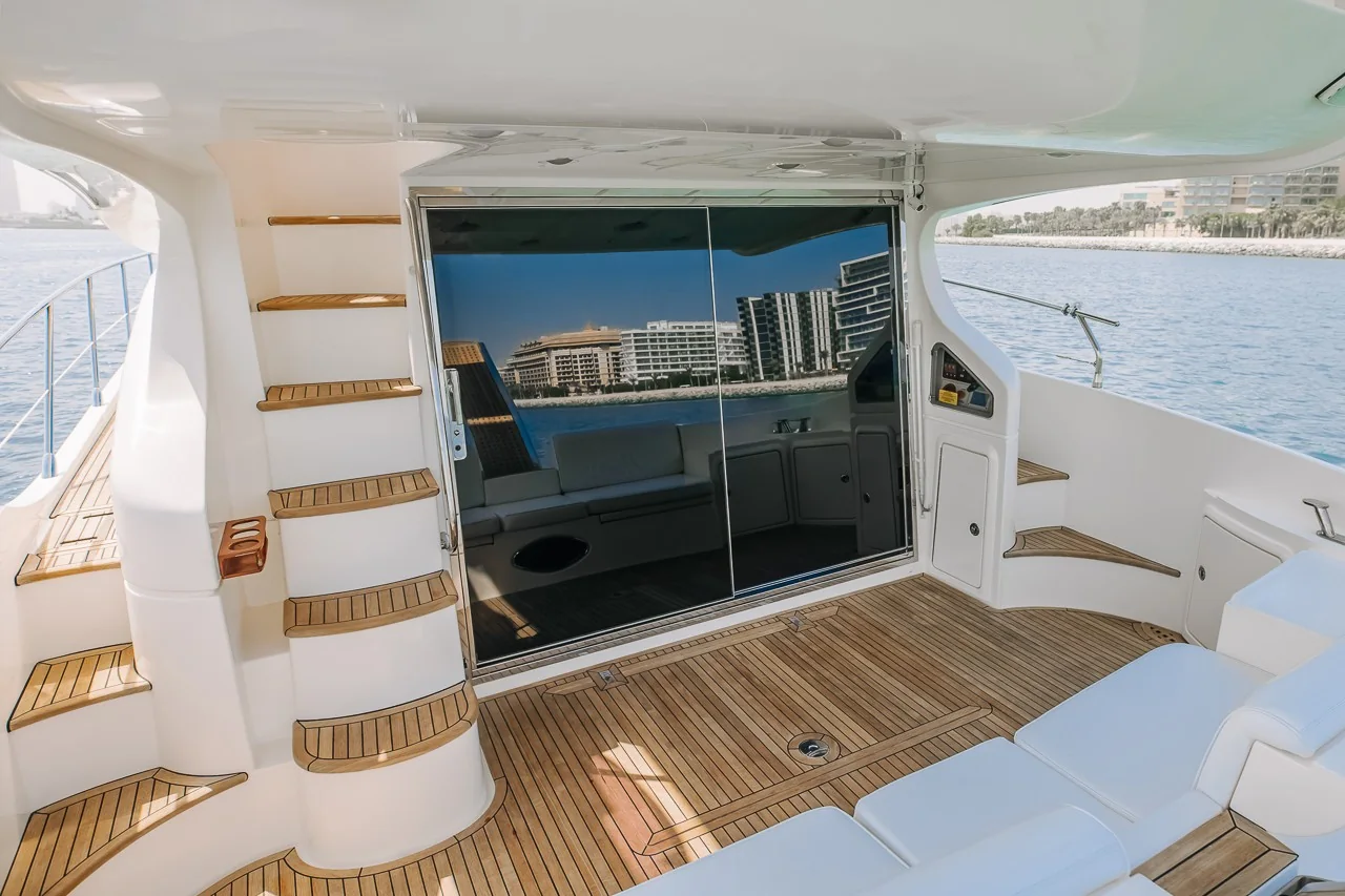 No Regrets 48 aft deck