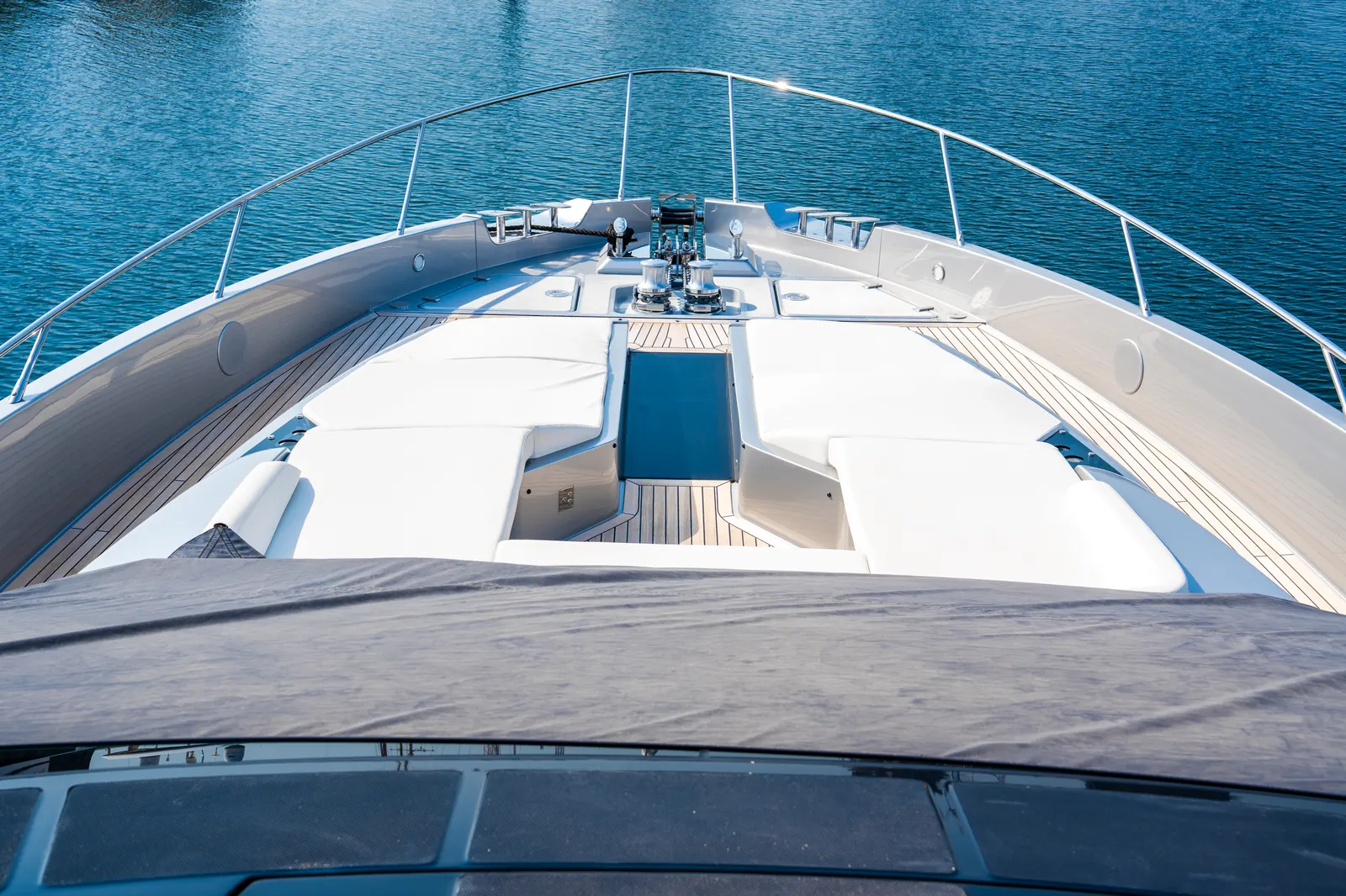 Riva 82 bow sun pads