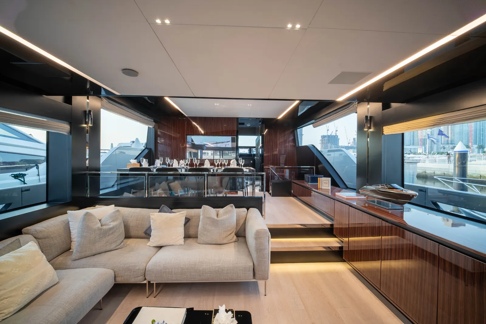 Riva 82 main saloon