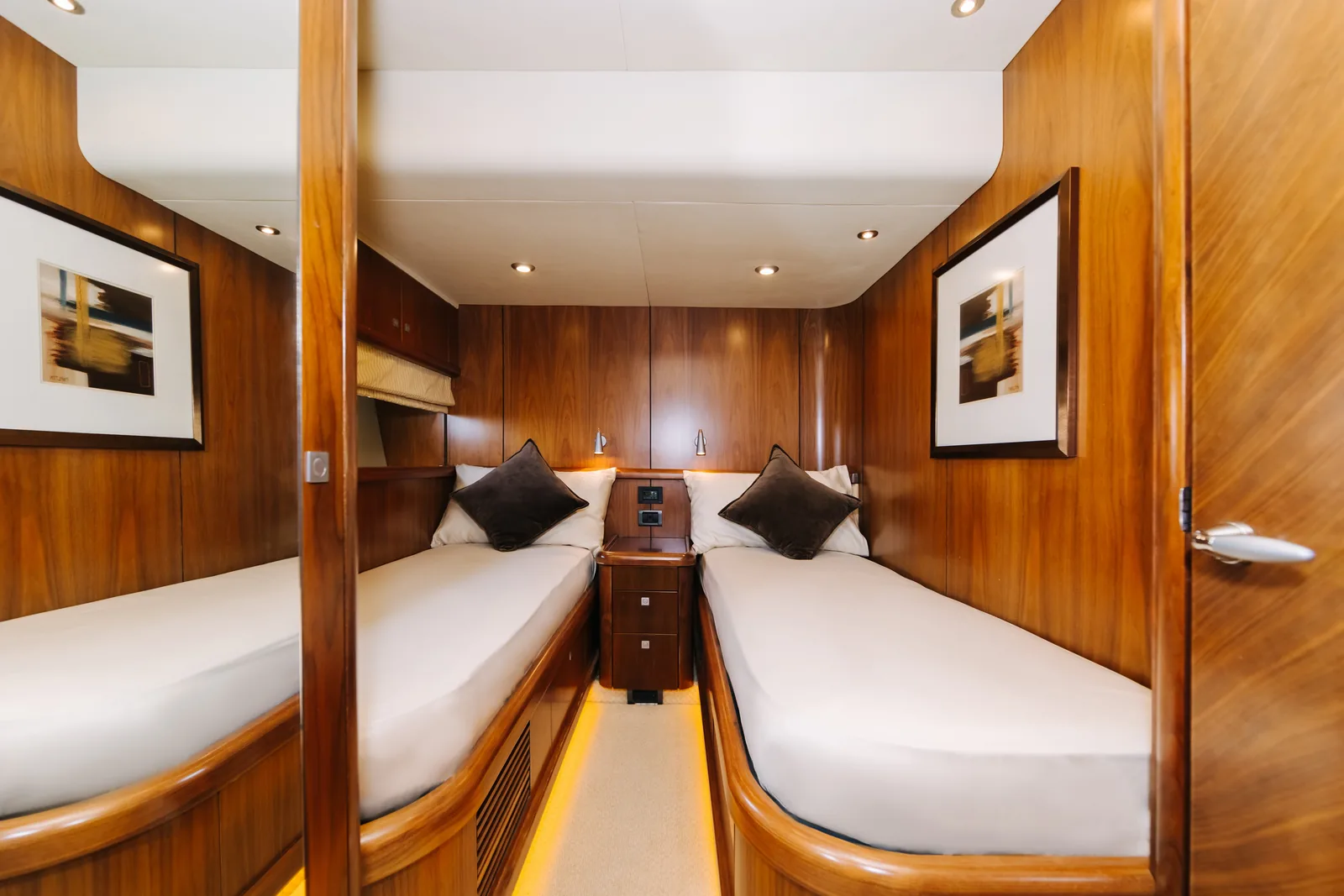 Why Not 82 twin cabin